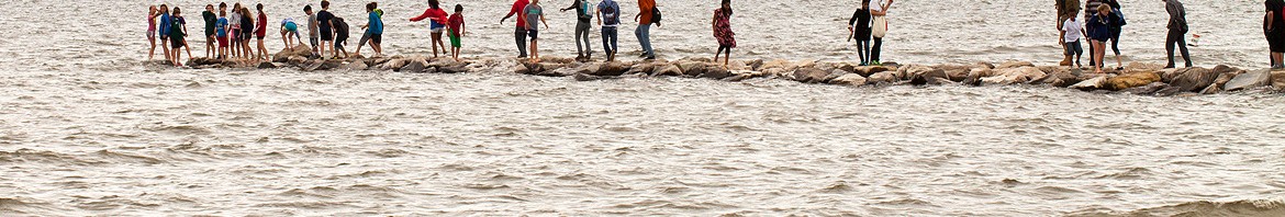 Chorus for the Chesapeake, Governor O’Malley sings with students at Green Schools Summit.